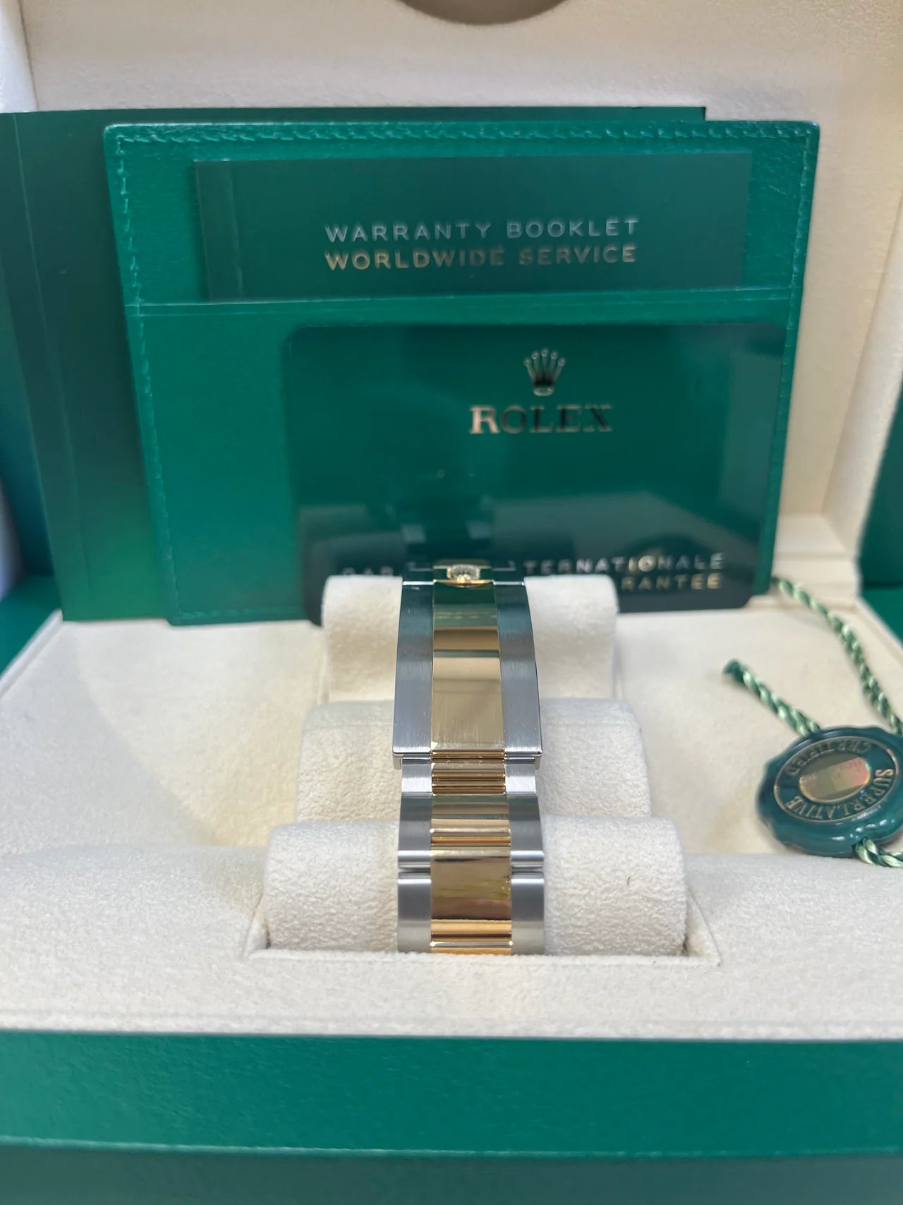 Rolex Submariner Date – Black Dial – Two-Tone Stainless Steel &amp; 18K Yellow Gold – Ceramic Bezel – Oyster Bracelet (Ref. 126613LN)