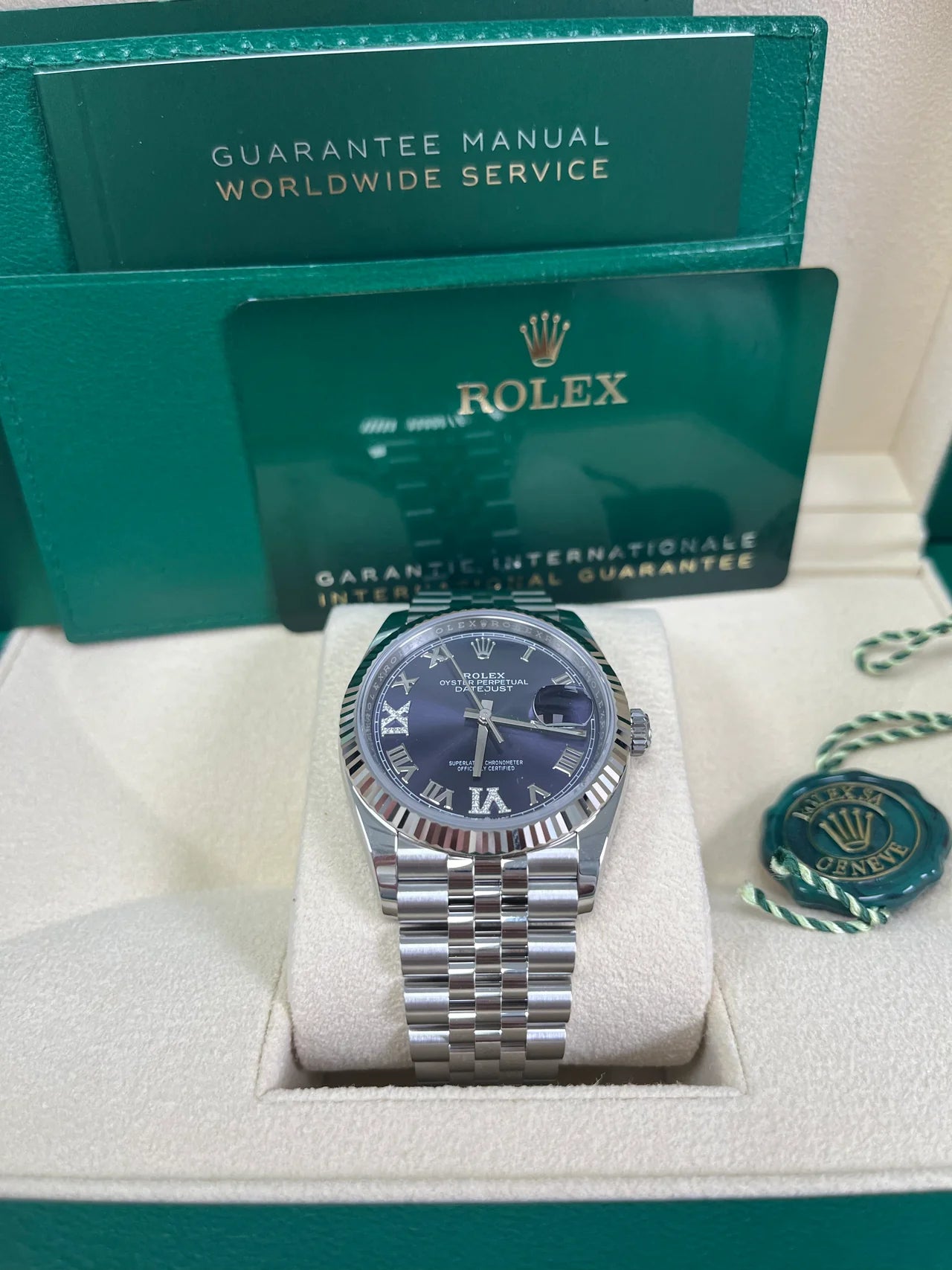 Rolex Datejust 36 – Aubergine Roman Dial with Diamonds – Fluted Bezel – Jubilee Bracelet (Ref. 126234)