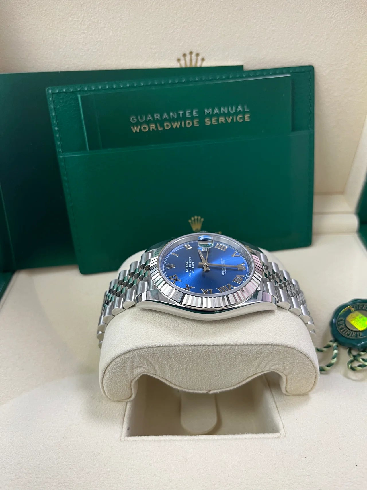 Rolex Datejust 41 – Blue Roman Dial – Fluted Bezel – Jubilee Bracelet (Ref. 126334)