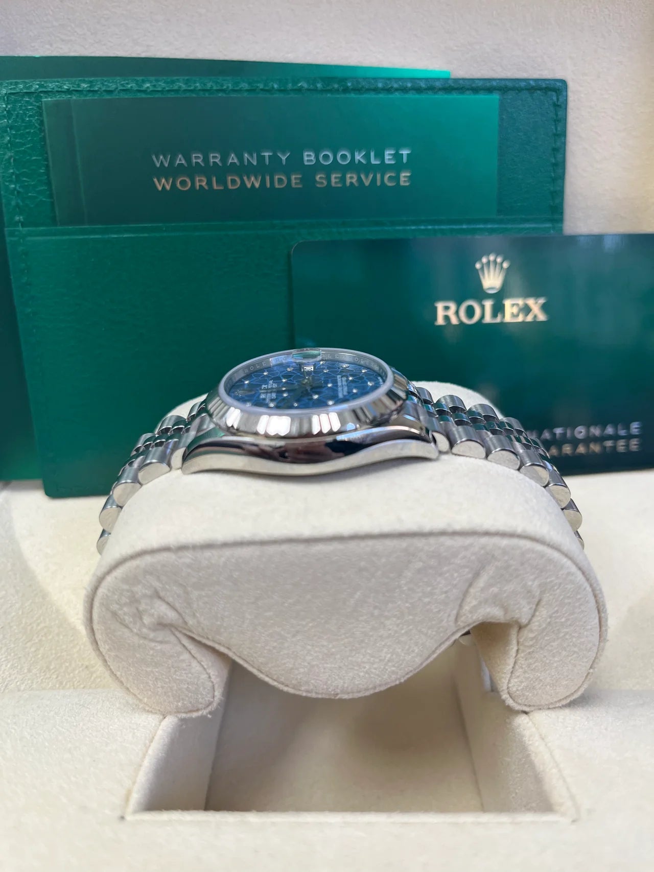 Rolex Datejust 31 – Azzurro Blue Floral Motif Dial – Fluted Bezel – Jubilee Bracelet (Ref. 278274)