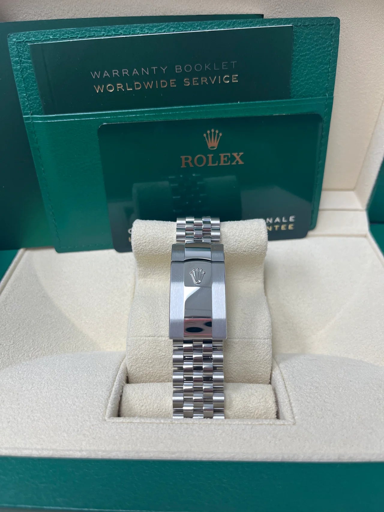 Rolex Datejust 36 – Domed Bezel – Mint Green Index Dial – Jubilee Bracelet 126200