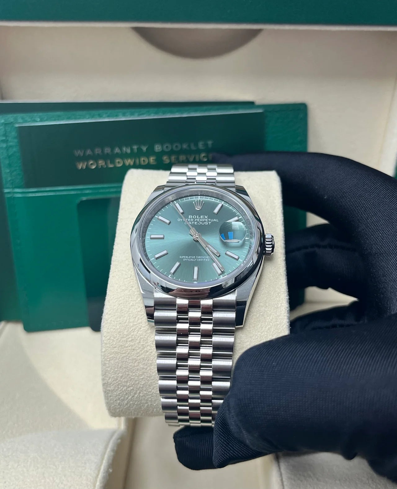 Rolex Datejust 36 – Domed Bezel – Mint Green Index Dial – Jubilee Bracelet 126200