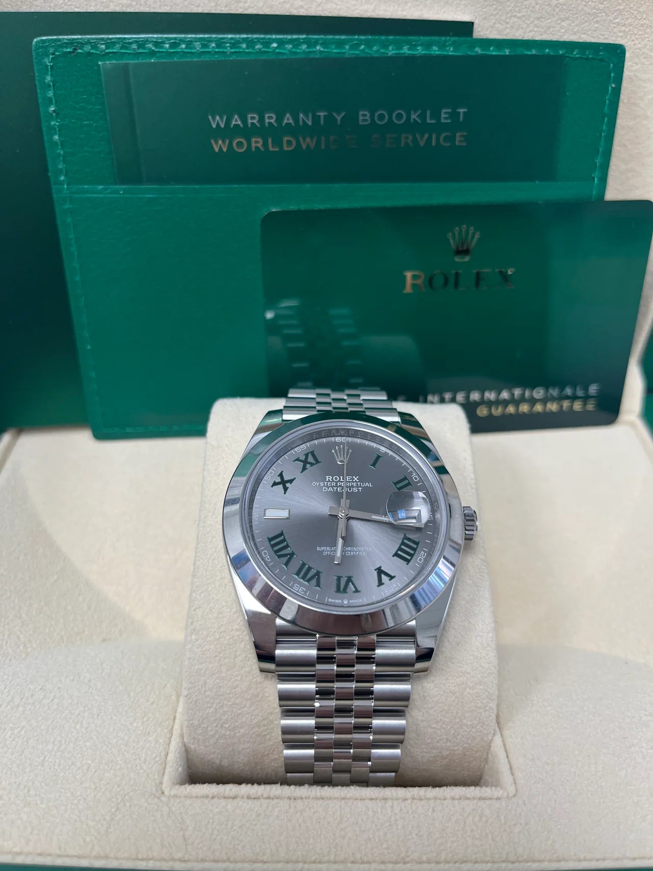 Rolex Datejust 41 – Wimbledon Slate Green Roman Dial – Smooth Bezel – Jubilee Bracelet (Ref. 126300)