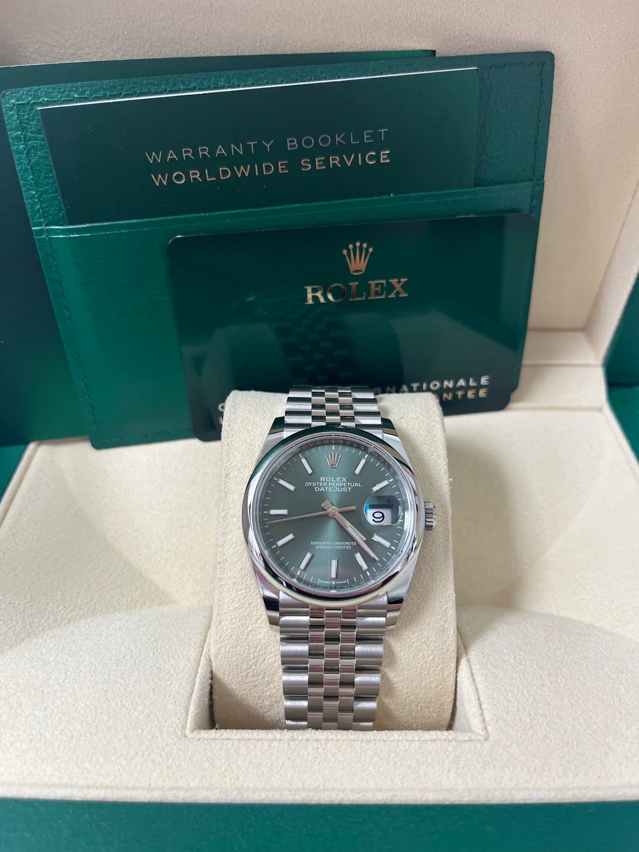 Rolex Datejust 36 – Domed Bezel – Mint Green Index Dial – Jubilee Bracelet 126200