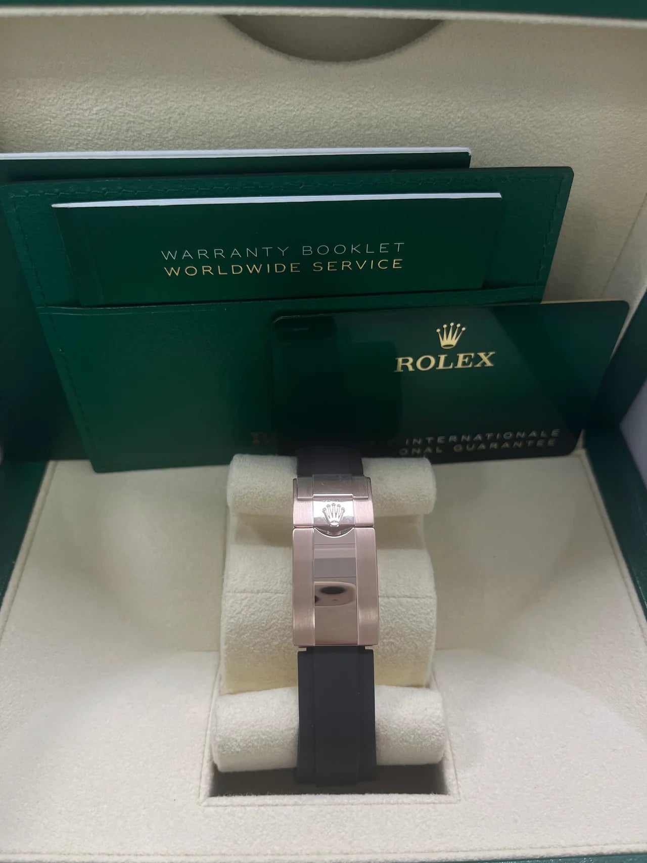 Rolex Daytona Everose Gold Cosmograph 40 – Chocolate Dial – Black Oysterflex Strap (Ref. 116515LN)