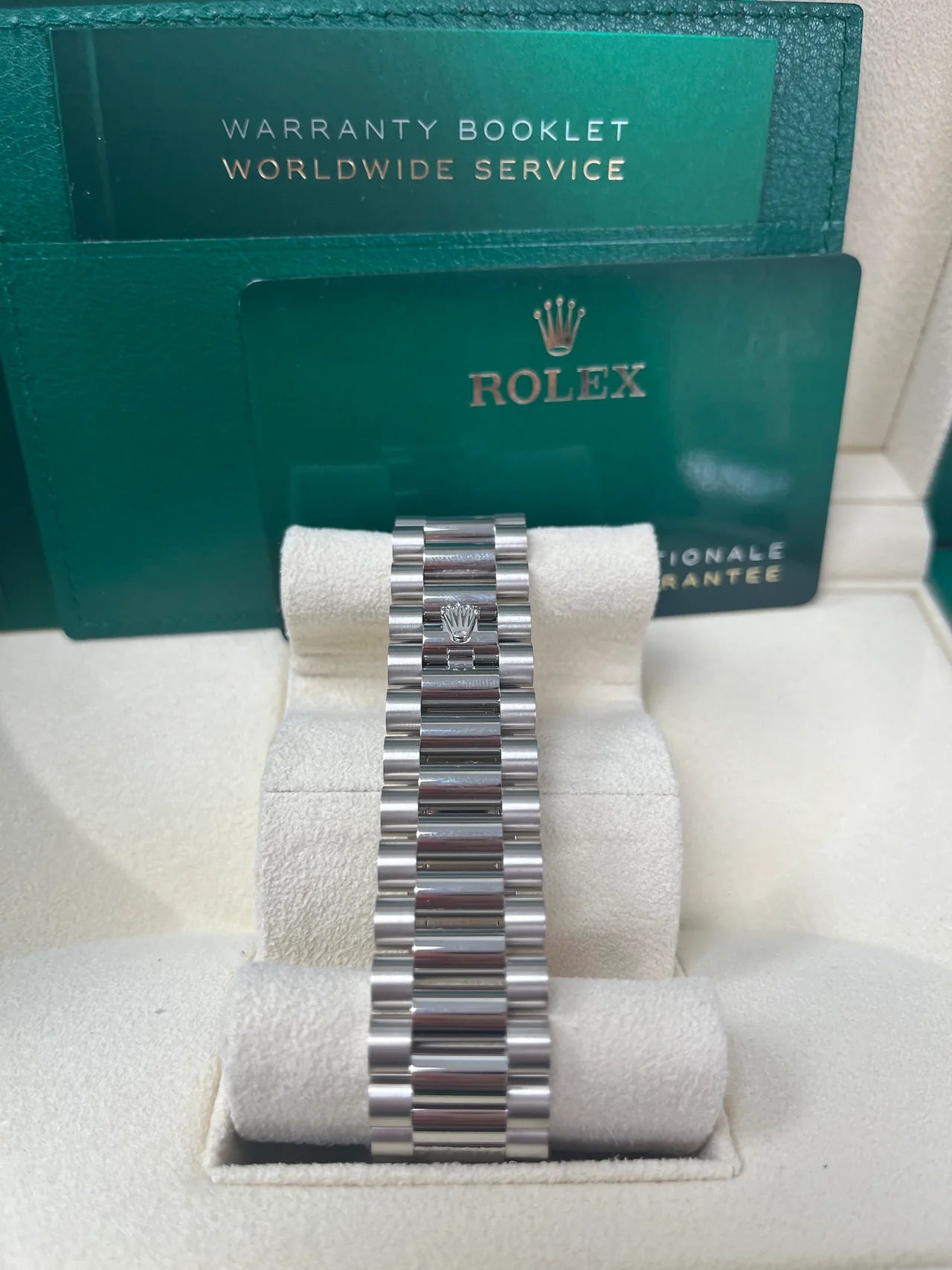 Rolex Day-Date 40 White Gold – Meteorite Baguette Dial – Fluted Bezel (Ref. 228239)