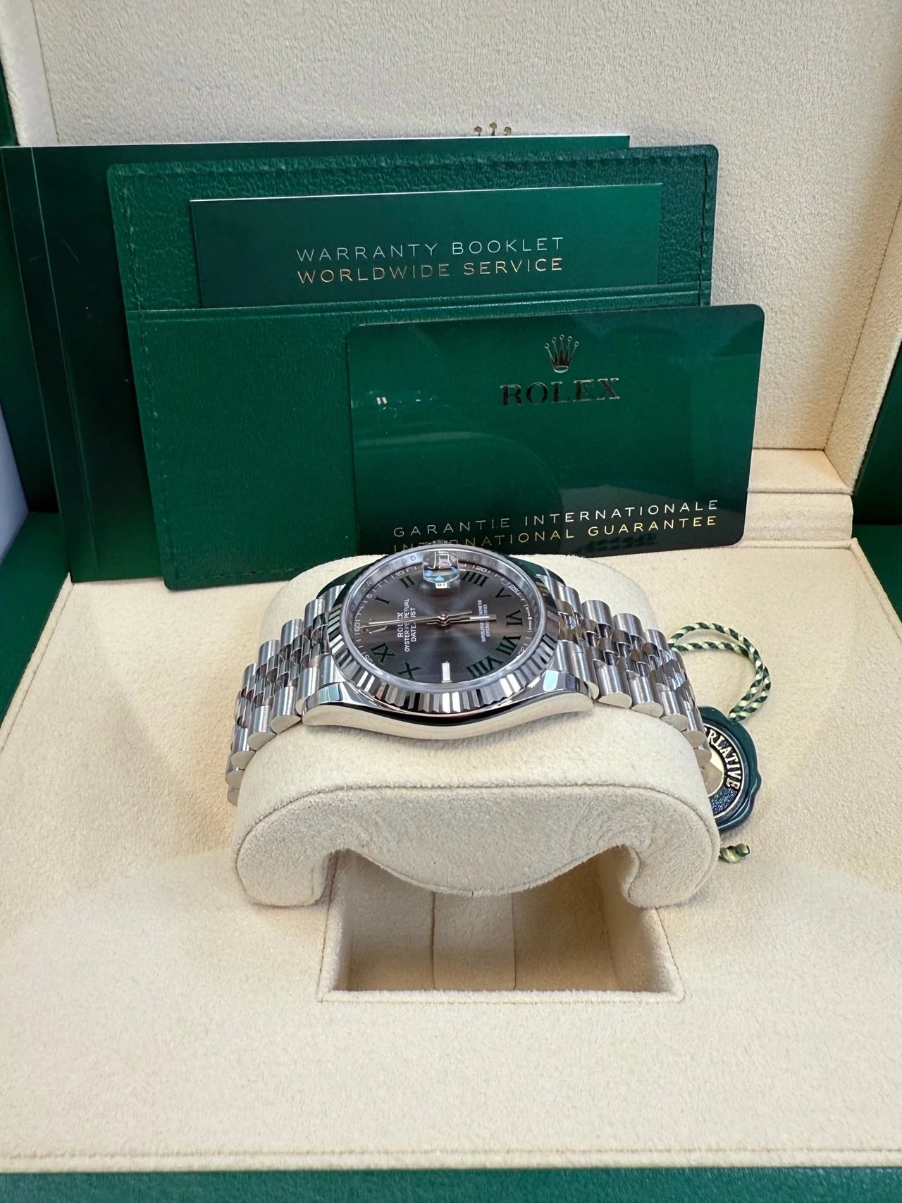 Rolex Datejust 36 – Fluted Bezel – Slate Roman Dial – Jubilee Bracelet (Ref. 126234)