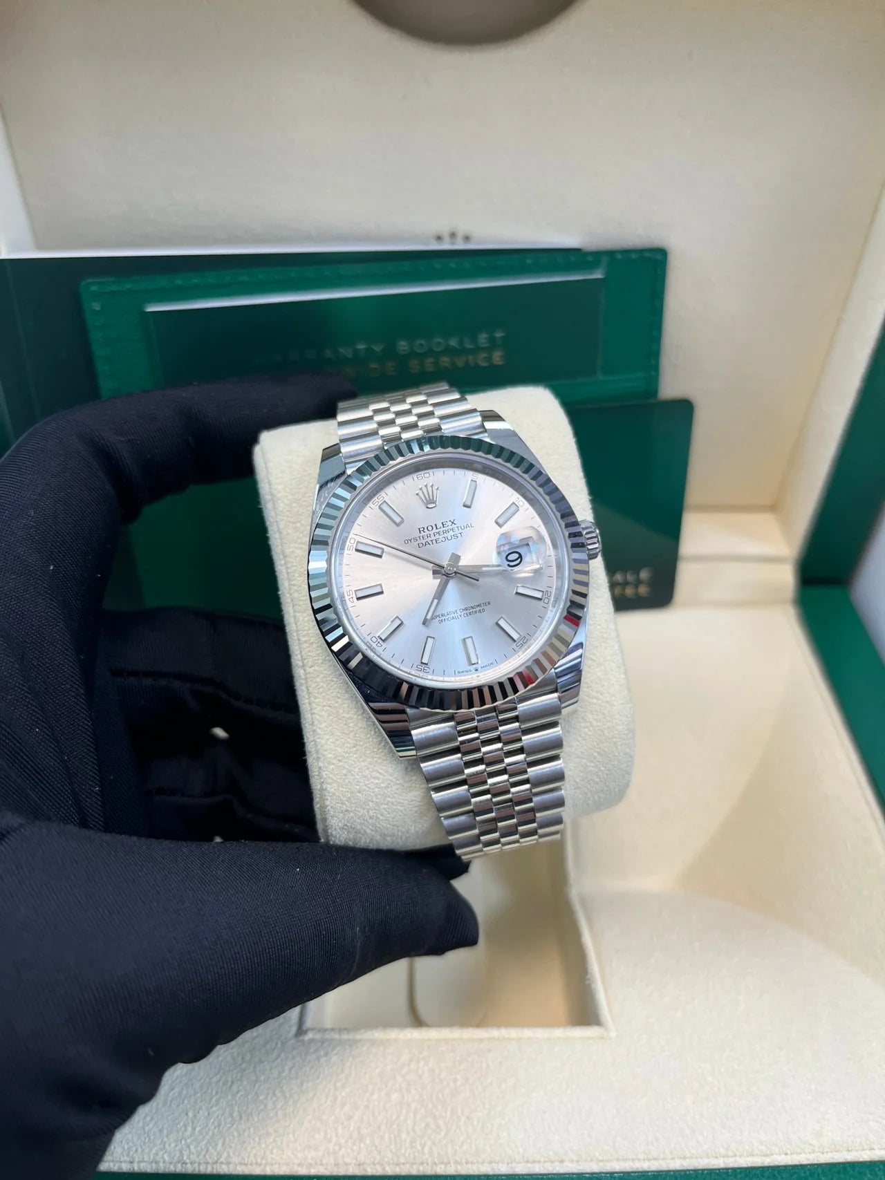 Rolex Datejust 41 – Silver Index Dial – Fluted Bezel – Jubilee Bracelet (Ref. 126334)