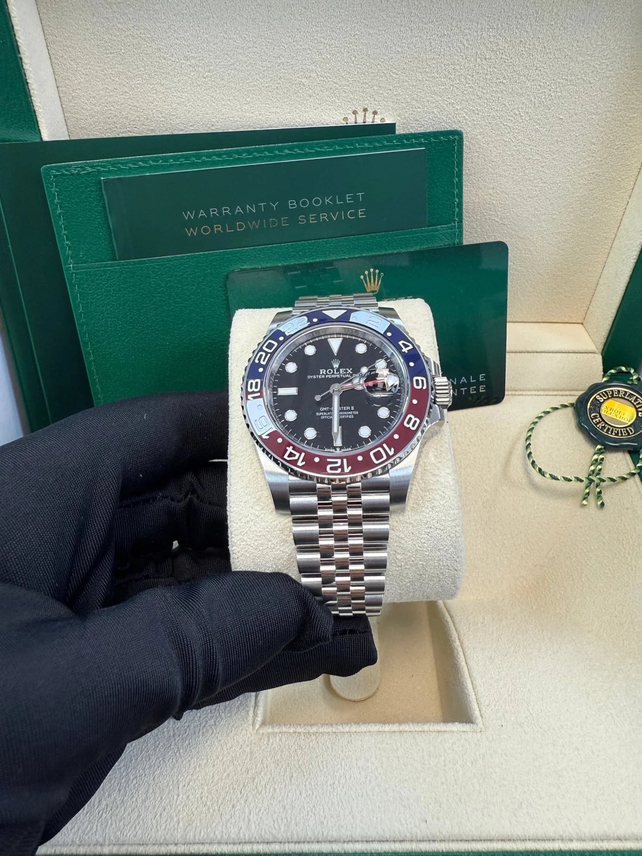 Rolex GMT-Master II – “Pepsi” Bezel – Black Dial – Jubilee Bracelet (Ref. 126710BLRO)