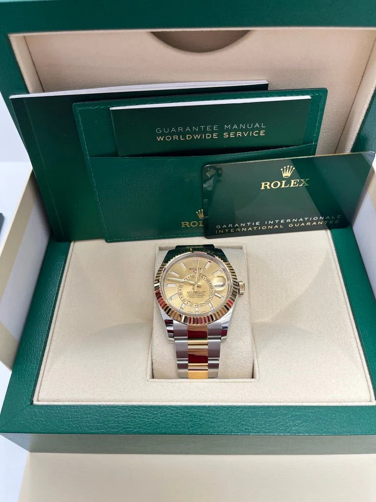 Rolex Sky-Dweller – Champagne Dial – Yellow Gold &amp; Steel – Fluted Bezel – Oyster Bracelet (Ref. 326933)